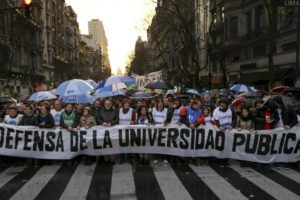 Voces por la universidad pública